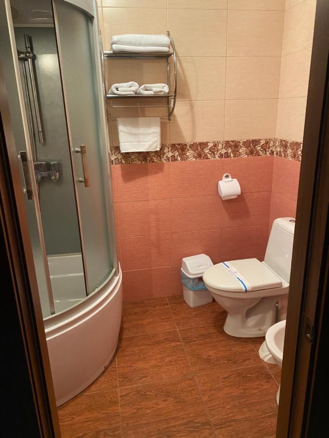 Hotel Гостинний Маєток Myla Esterno foto