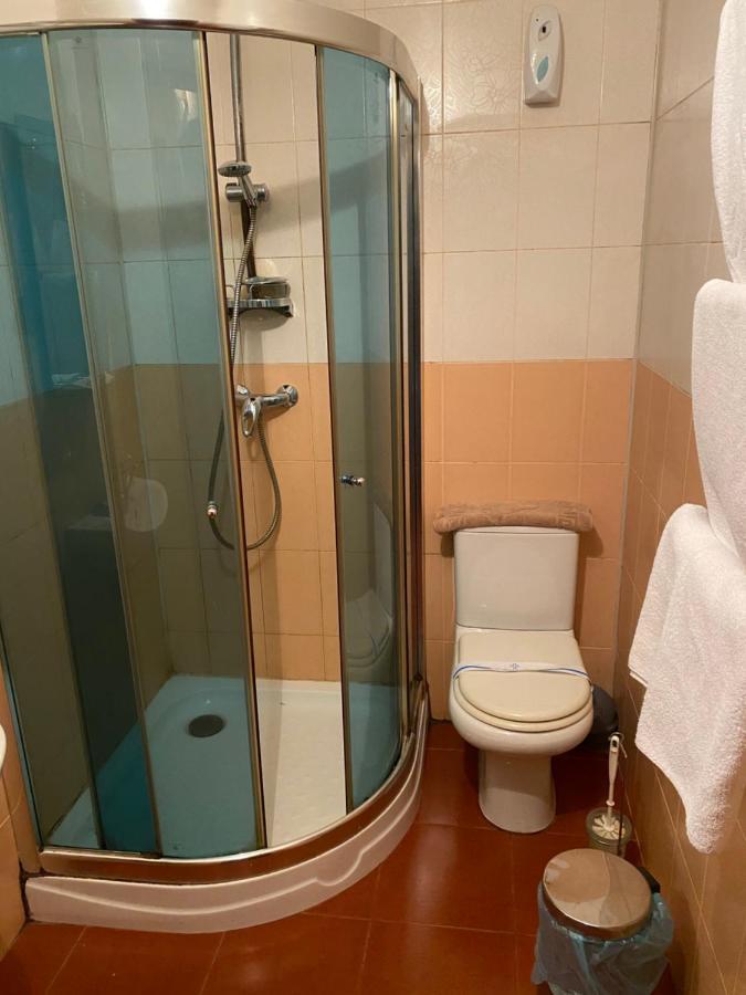 Hotel Гостинний Маєток Myla Esterno foto